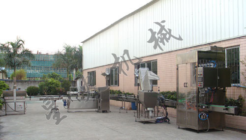 自動(dòng)灌裝生產(chǎn)線